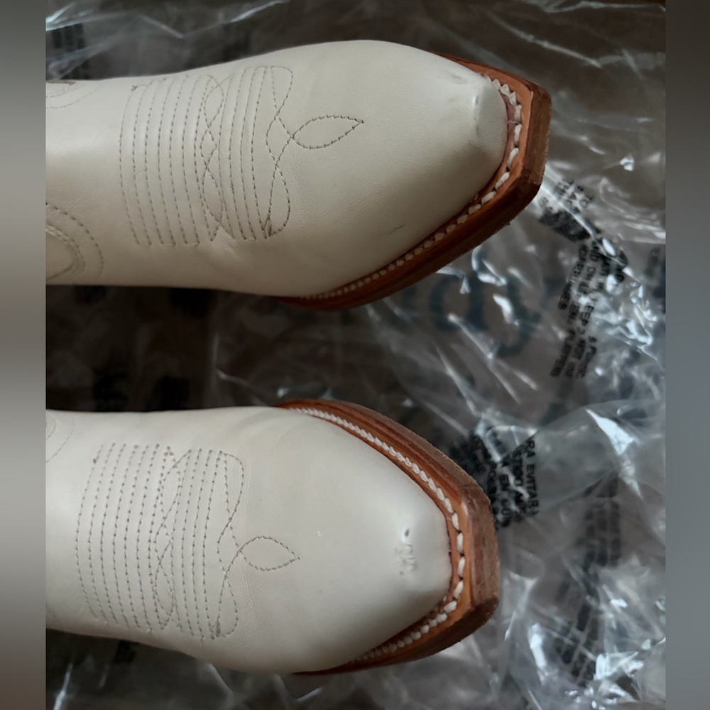 Tecovas Annie Boots - Bone - Picture 9 of 12